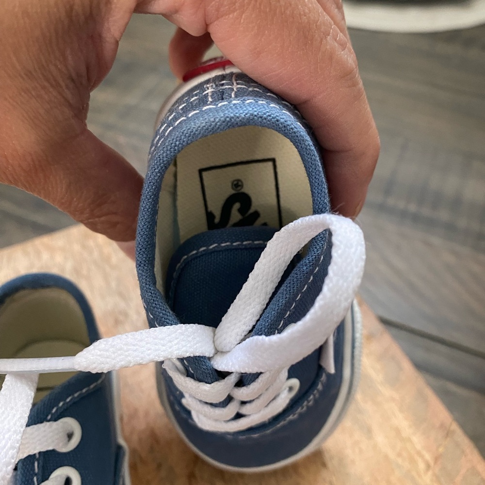 Vans Baby Toddler Authentic Blue and White Sneakers Classic Canvas Design - Picture 9 of 11